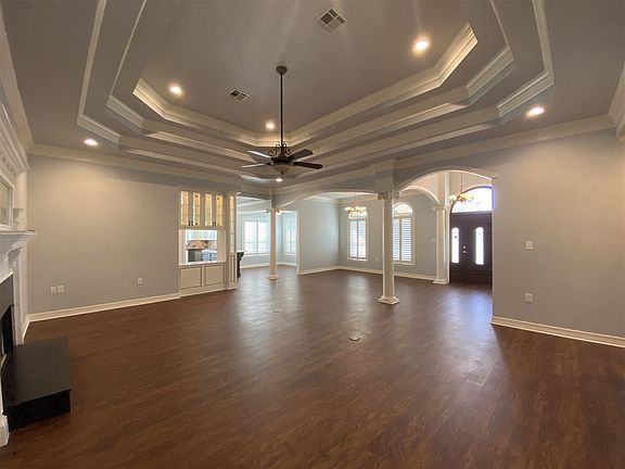 3rd image of 3455 Michelle Ave