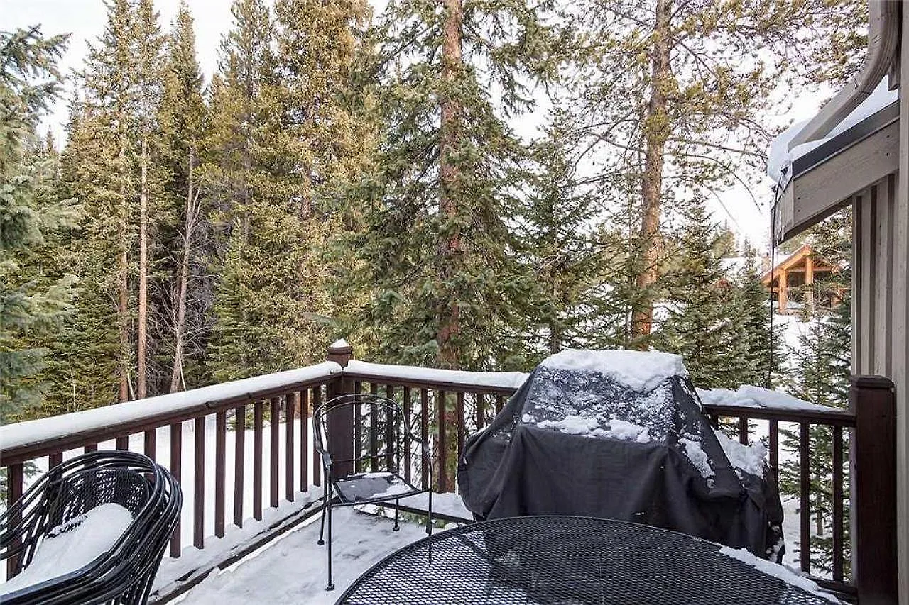 27 Settlers Dr — Photo 1