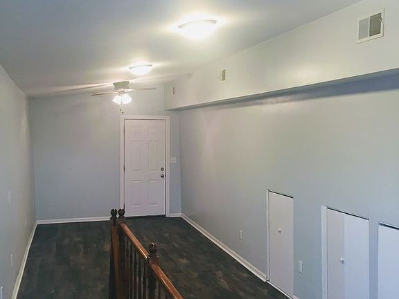 2nd image of 518 N Ashland Ave APT 2