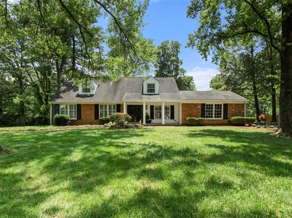 12306 Borcherding Ln, Saint Louis, MO 63131