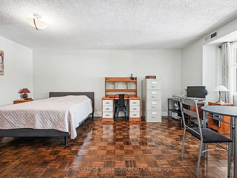 101 Bristol Rd E #221 — Photo 10