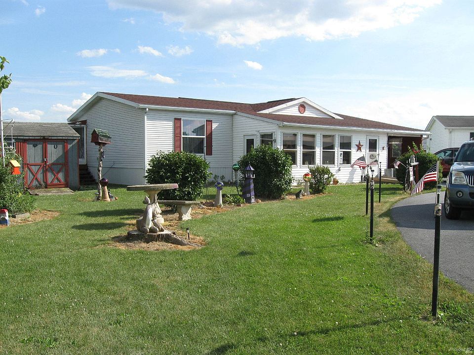 1300 E Kercher Ave Lot 71 front best