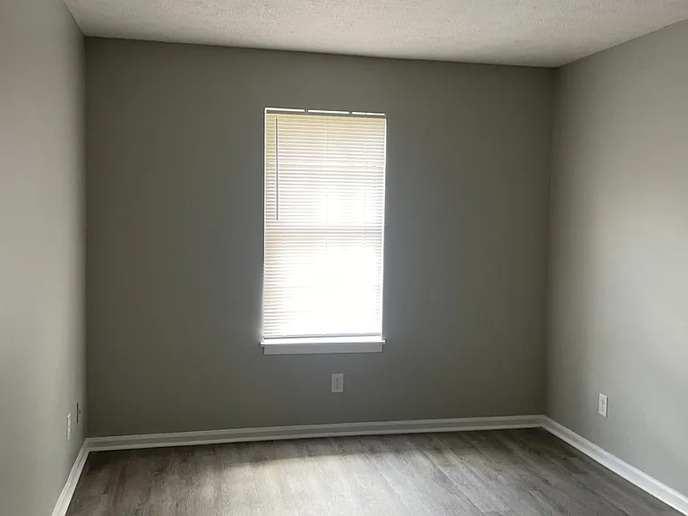 2630 Lincoln Park Dr — Photo 11