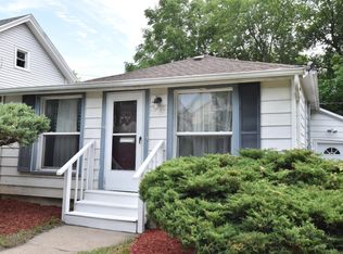 1309 Bluff Ave, Racine, WI 53403