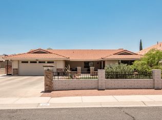 835 Country Club Dr, Kingman, AZ 86401