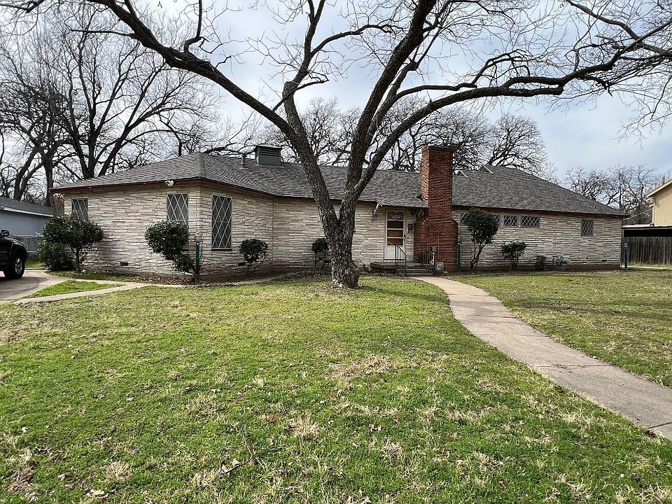 1st image of 1505 Robinwood Dr