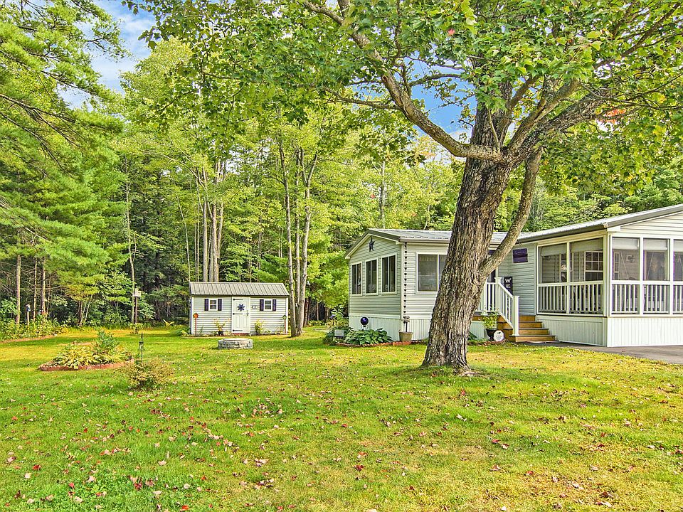1st image of 38 Pinewood Dr