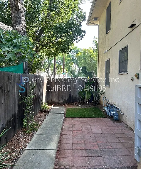 928 N Garfield St #928 — Photo 10