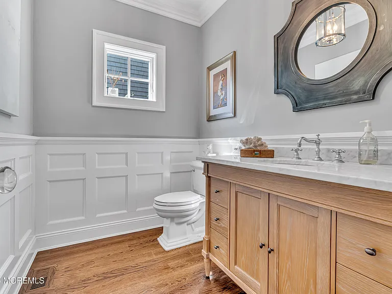 316 Jersey Ave — Photo 12