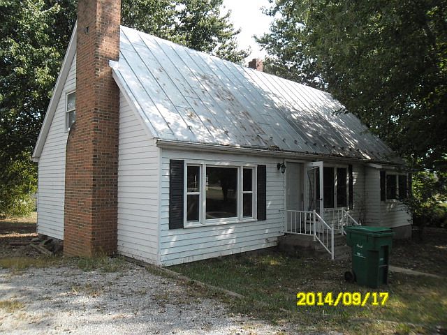 1st image of 228 N Sunset Dr