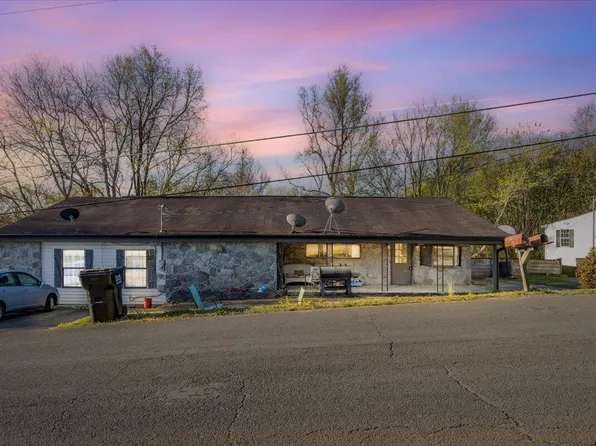 161 Orchard Ave, Rossville, GA 30741