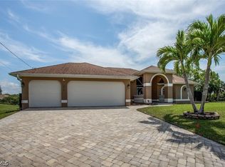 1915 NE 23rd Ave, Cape Coral, FL 33909