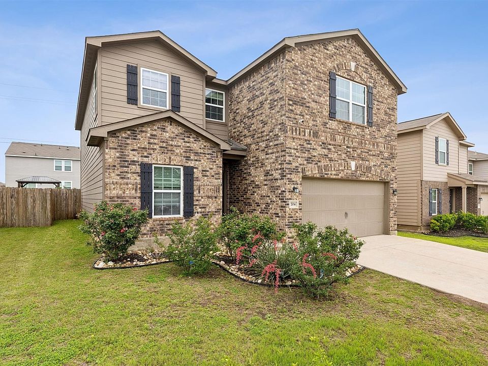 1st image of 704 Cleary Ln