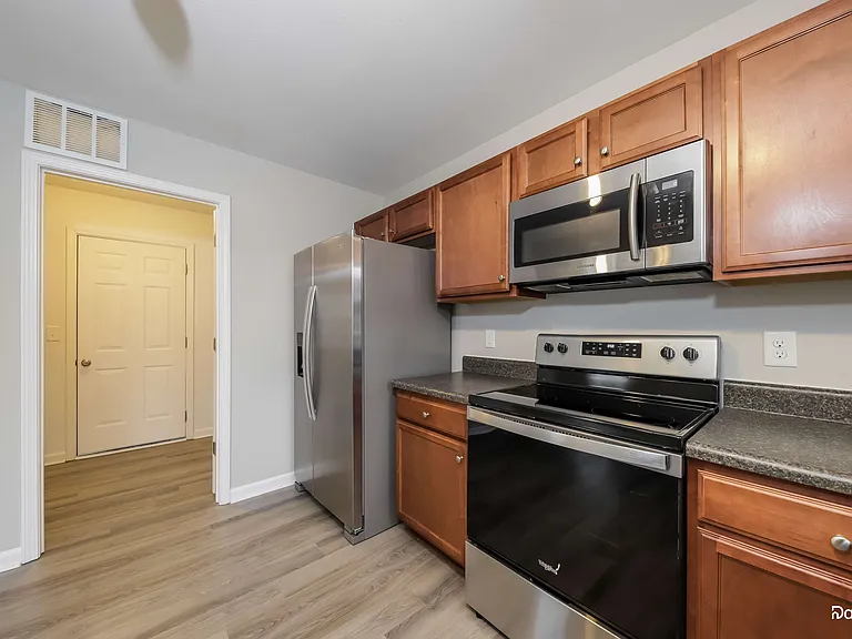 658 Switchback Ct — Photo 6