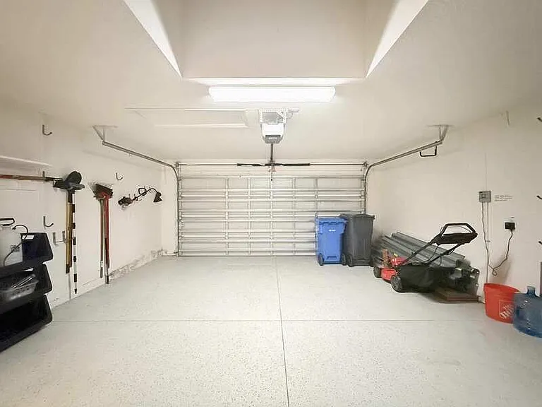 8222 Willow Beach Dr — Photo 18