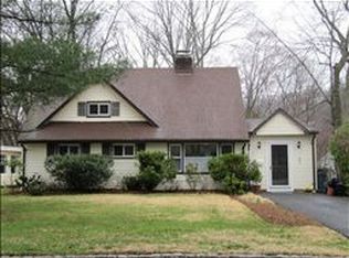 52 Osborne Ave, New Providence, NJ 07974