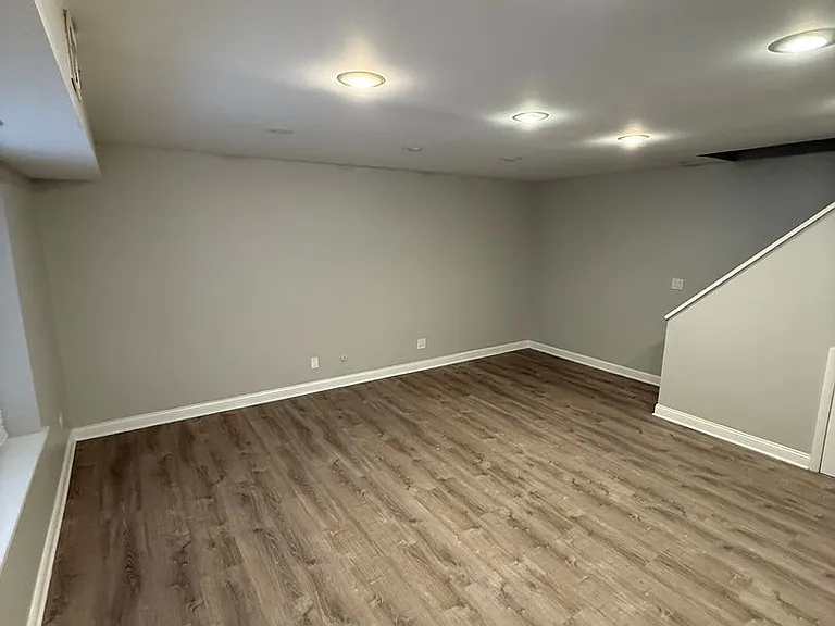 744 W Gordon Terrace — Photo 29