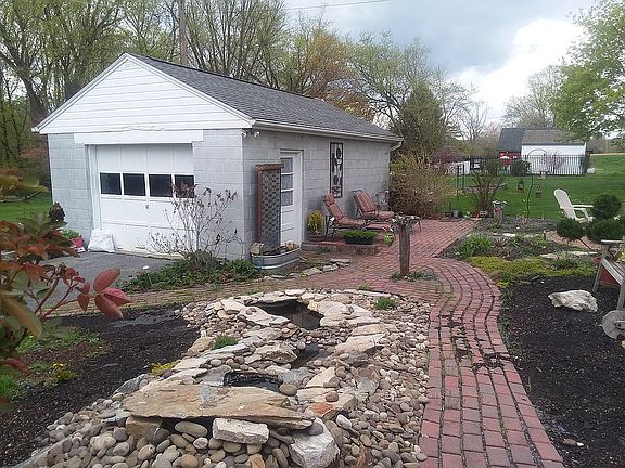 Over Sized 1 Car Garage