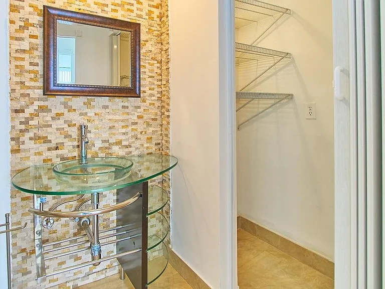 2715 N Ocean Blvd — Photo 21