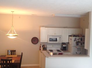 2426 Ventana Dr, Coraopolis, PA 15108