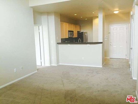 2nd image of 6400 Crescent Park E APT 420
