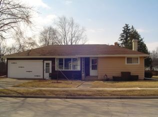 1337 E Glendale Ave, Appleton, WI 54911