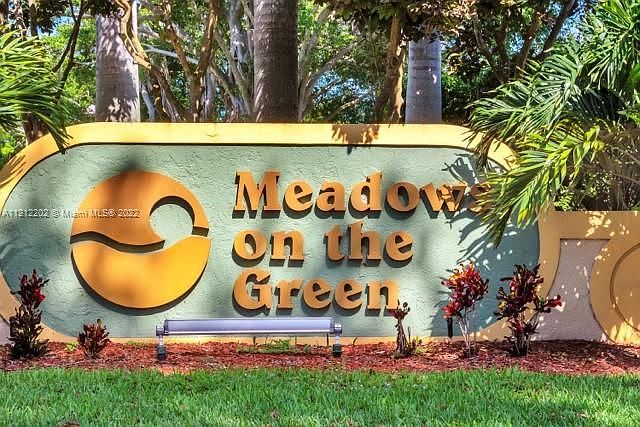 1st image of 1717 Meadows Cir W #1717