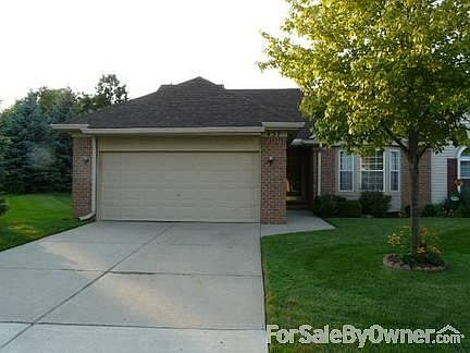 1st image of 437 N Oak Dr #1