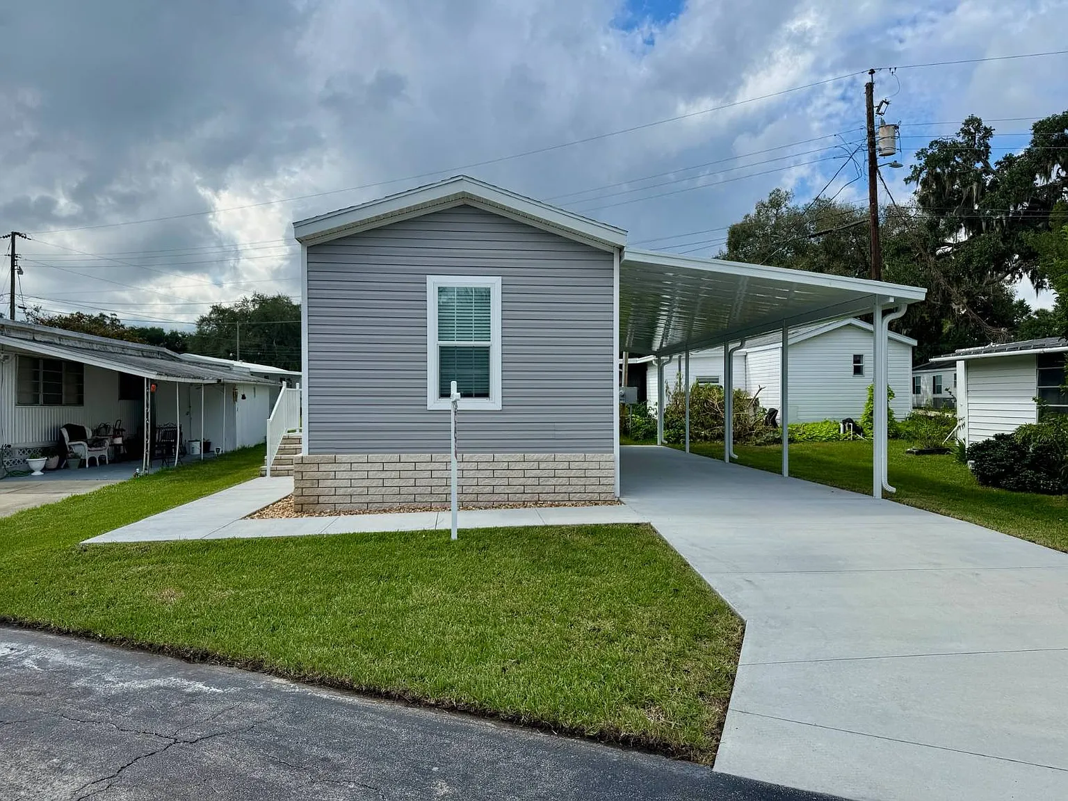 Community Center — Photo 2