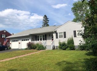 44 Lakeshore Dr, Plattsburgh, NY 12901