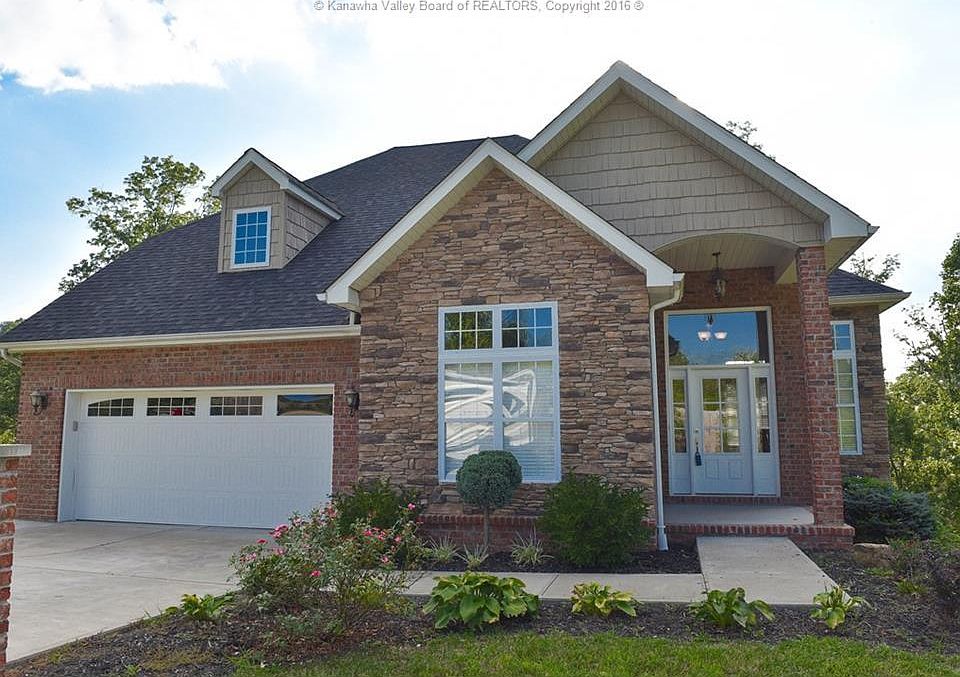 1st image of 119 Wynterhall Ln