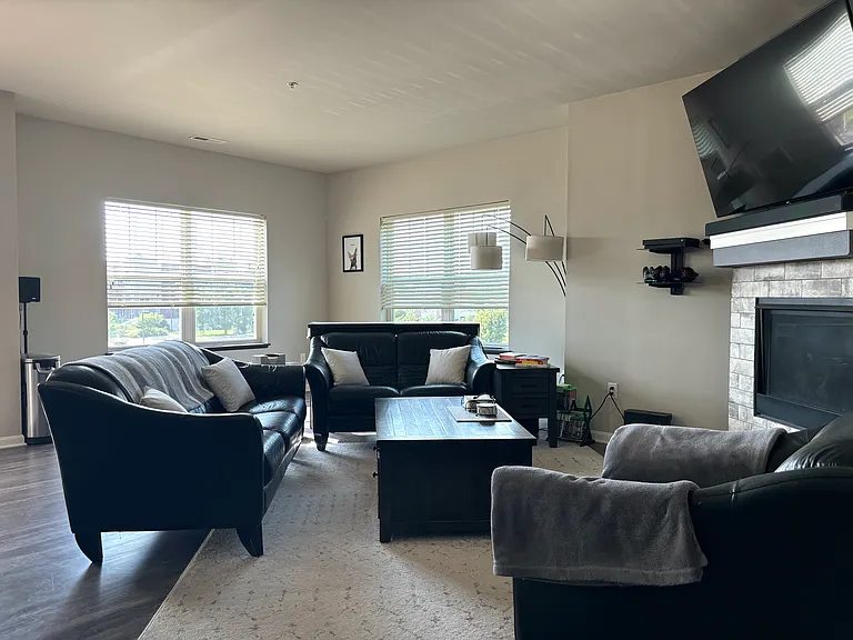 5192 Sassafras Dr #210 — Photo 2