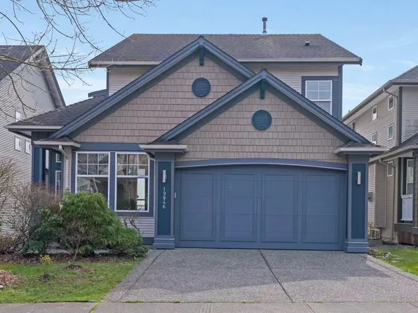 19846 69a Ave, Langley, BC V2Y 3A9