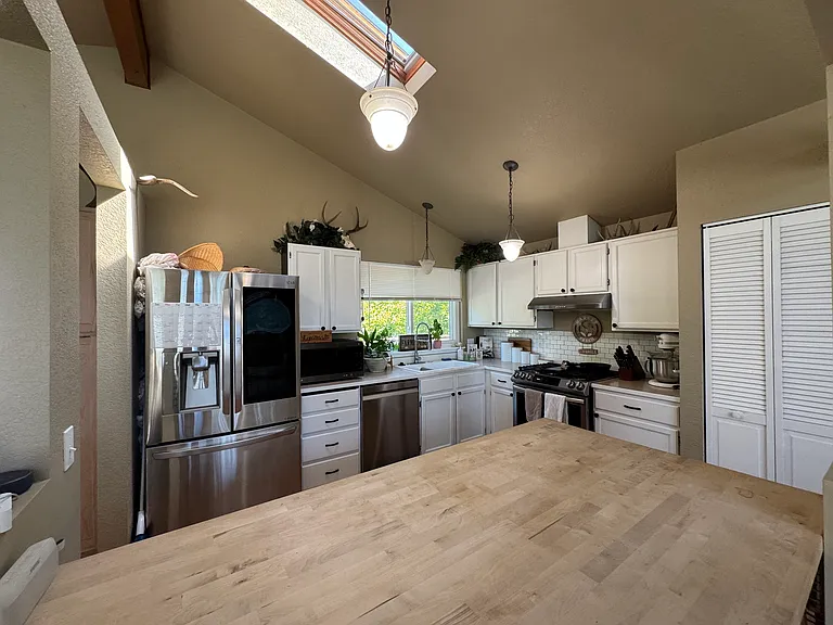 19208 SE 332nd Pl — Photo 9
