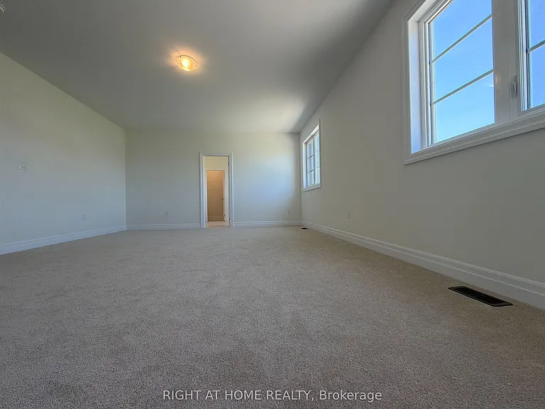 2127 Binbrook Dr — Photo 29
