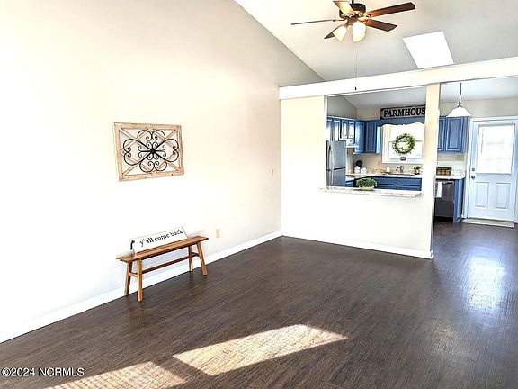 2nd image of 105 Garden Place