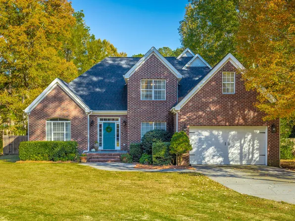 129 Derby Ln, Calhoun, GA 30701