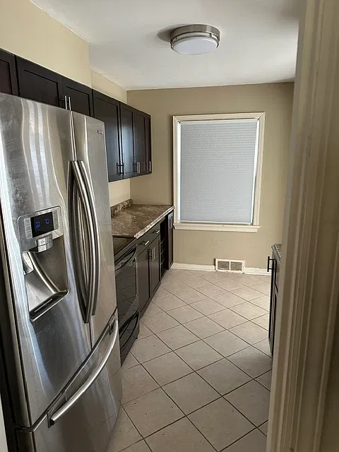 1 bed, 700 sqft, $825 — Photo 2