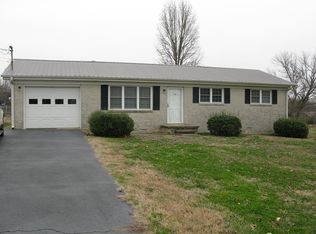 158 Simmons Cir, Fayetteville, TN 37334