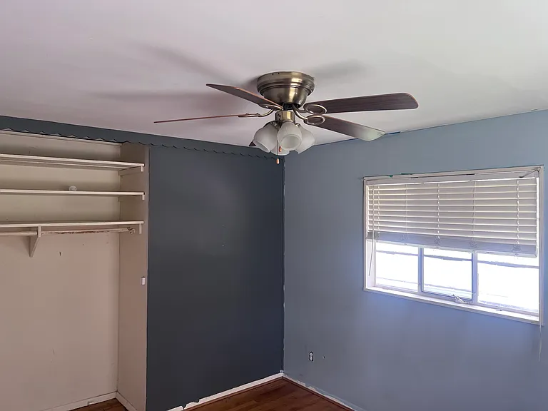 5209 Bangor Dr — Photo 8