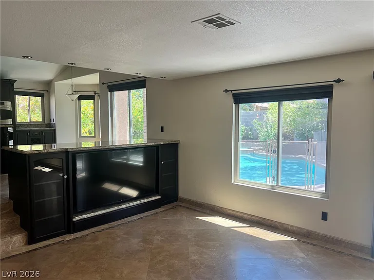 8225 Woodland Prairie Ave — Photo 21