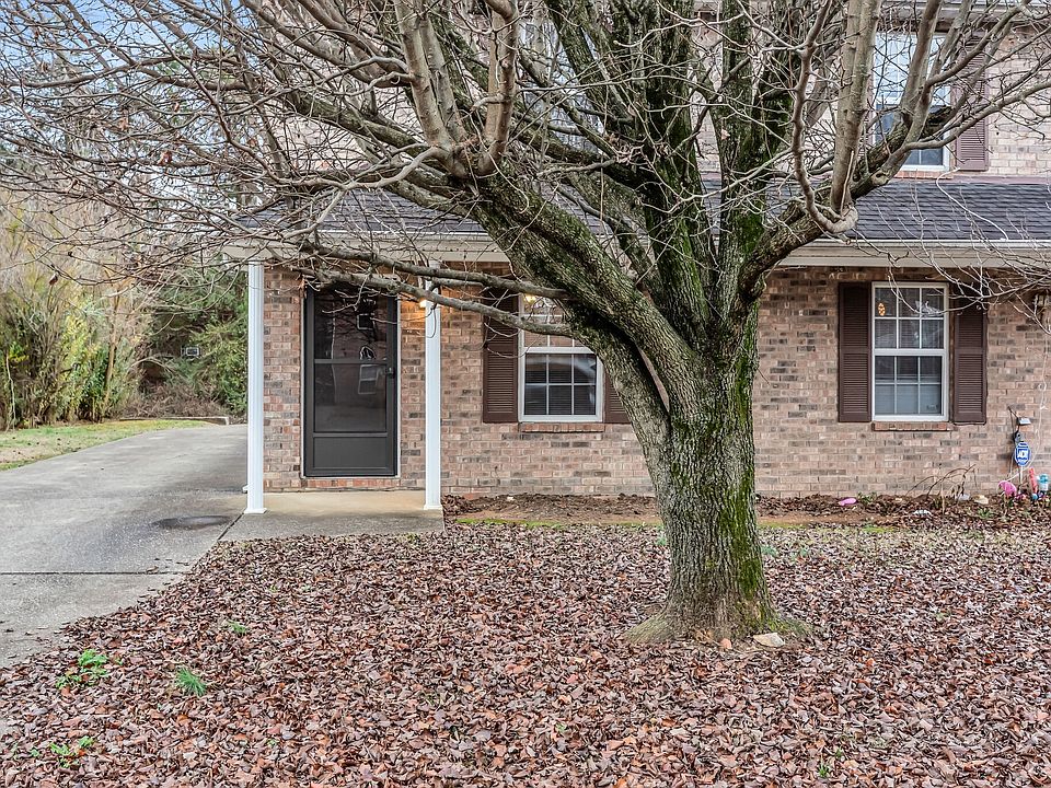 1st image of 1554 Center Pointe Dr