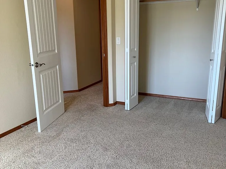 417 SW Pemberly Loop — Photo 29
