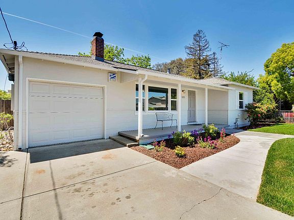 5th image of 1223 Shamrock Dr