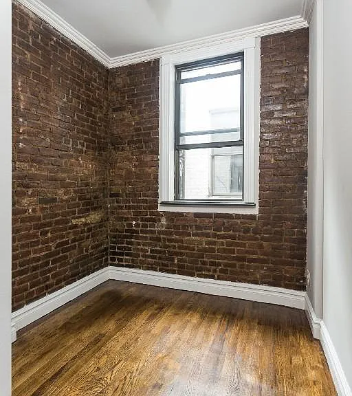 219 E 23rd St #19 — Photo 4