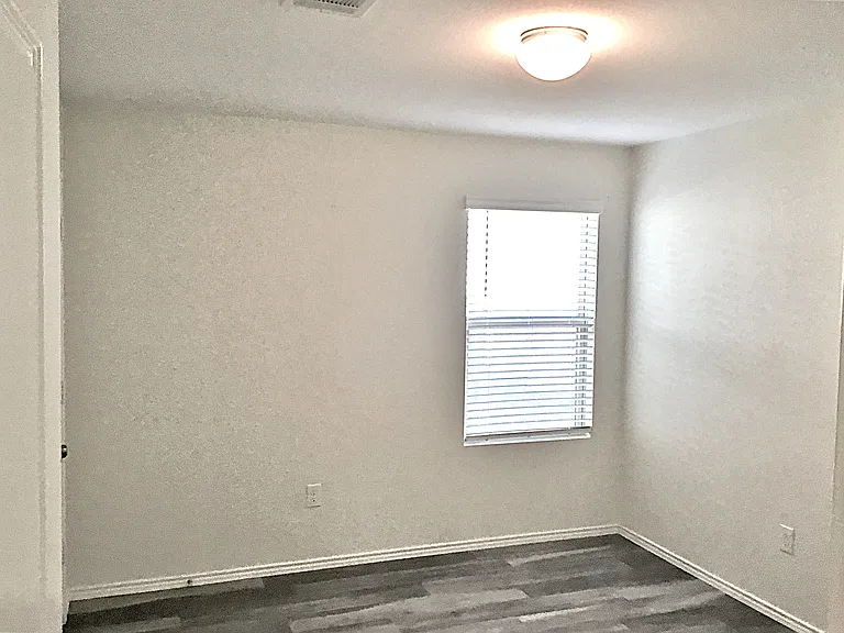 5728 Southerner Way — Photo 15