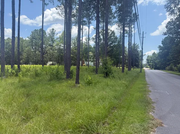 88 Pine Ridge Rd, Columbia, MS 39429