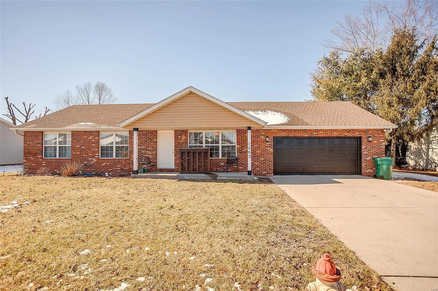 2063 Nathan Ave photo 1
