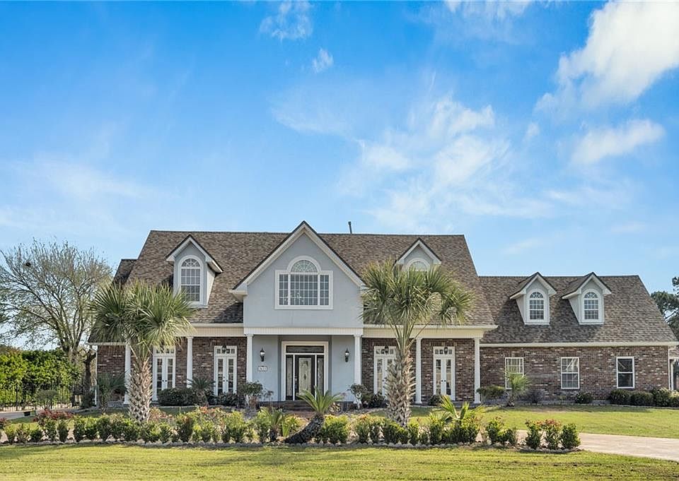 1st image of 3633 Lake Michel Ct