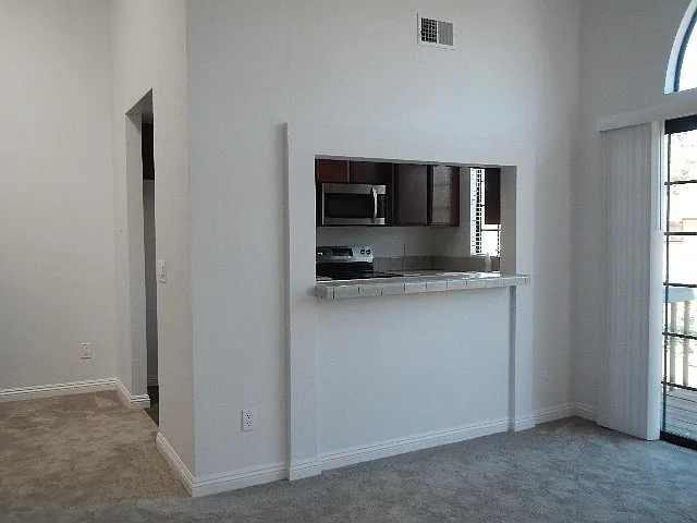 166 Las Flores Dr #A — Photo 7